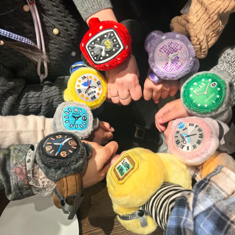 【Tersedia】Jam Tangan Boneka Pl - Luxury Watch Organizer ulasan dan harga