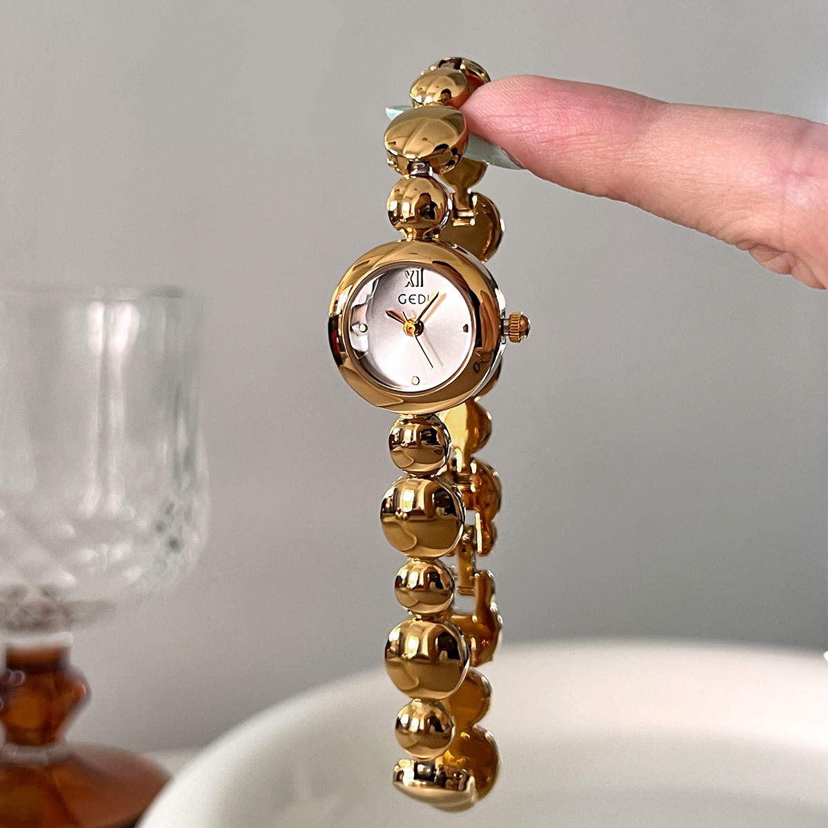 Jam Tangan Wanita Mewah Ringan - Luxury Watch Vintage ulasan dan harga